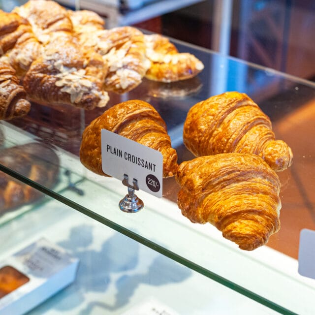 Croissant at Artcaffé Galleria
