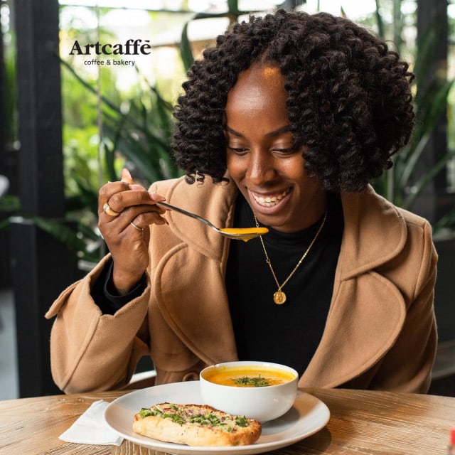 Artcaffé delicious soup with bread